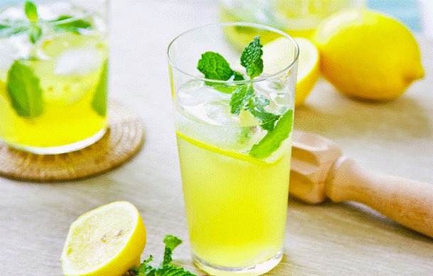 Beat the Heat: 10 Pakistani Drinks to Keep You Refreshed All Summer
